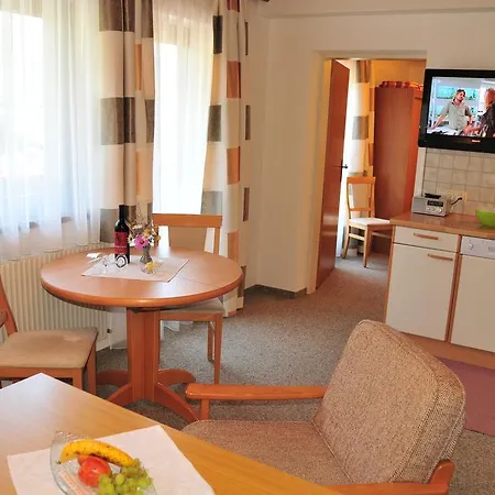 Eggenhofer アパート