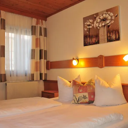 Eggenhofer 셍트쟈콥인데퍼러겐