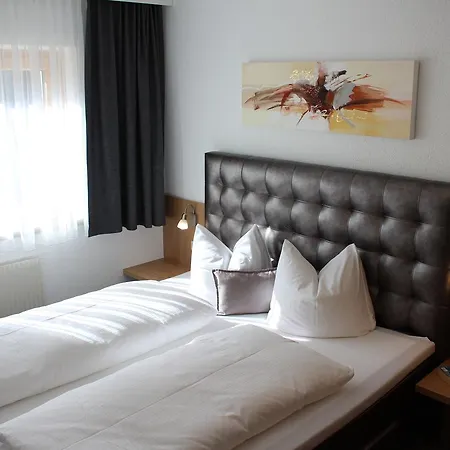 Eggenhofer 아파트 *